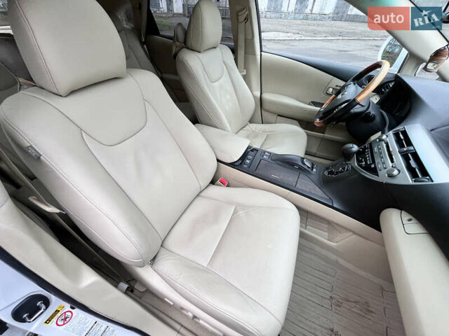 Лексус РХ, объемом двигателя 3.5 л и пробегом 136 тыс. км за 15777 $, фото 17 на Automoto.ua