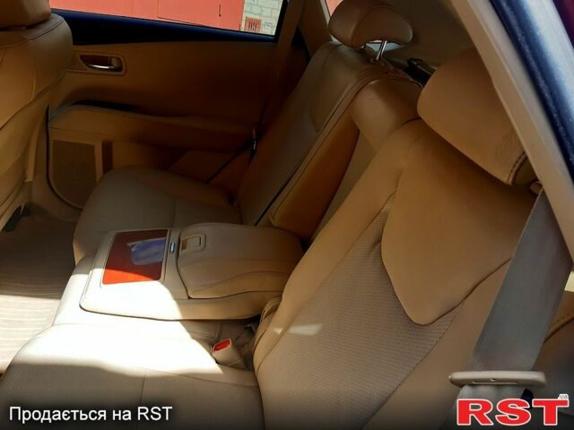 Лексус РХ, объемом двигателя 3.5 л и пробегом 205 тыс. км за 16600 $, фото 7 на Automoto.ua