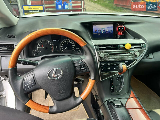 Лексус РХ, об'ємом двигуна 3.5 л та пробігом 245 тис. км за 16500 $, фото 12 на Automoto.ua