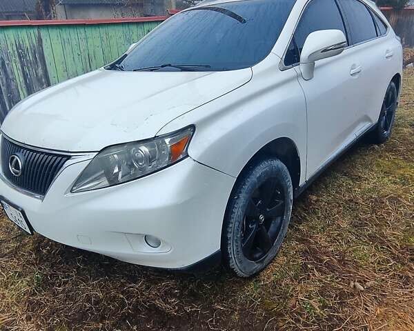 Лексус РХ, объемом двигателя 3.5 л и пробегом 200 тыс. км за 16000 $, фото 1 на Automoto.ua