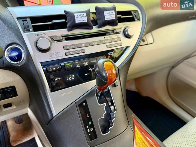 Лексус РХ, об'ємом двигуна 3.46 л та пробігом 188 тис. км за 15800 $, фото 33 на Automoto.ua