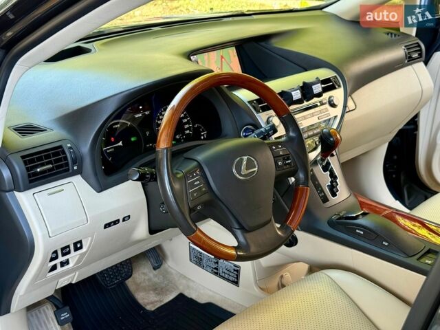 Лексус РХ, об'ємом двигуна 3.46 л та пробігом 188 тис. км за 15800 $, фото 20 на Automoto.ua