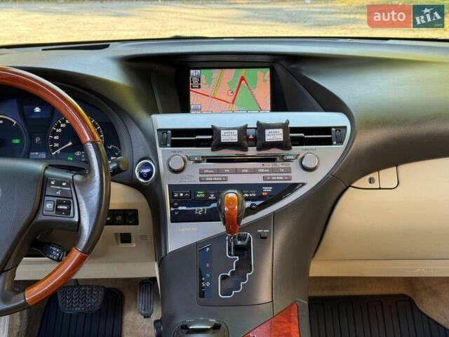 Лексус РХ, об'ємом двигуна 3.46 л та пробігом 188 тис. км за 15800 $, фото 28 на Automoto.ua