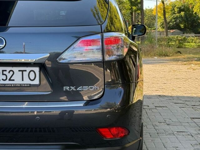 Лексус РХ, об'ємом двигуна 3.46 л та пробігом 188 тис. км за 15800 $, фото 14 на Automoto.ua
