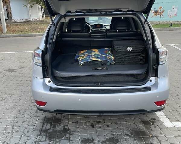 Лексус РХ, объемом двигателя 3.46 л и пробегом 225 тыс. км за 18000 $, фото 10 на Automoto.ua