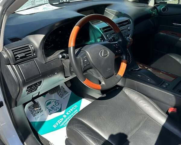 Лексус РХ, объемом двигателя 3.46 л и пробегом 179 тыс. км за 14900 $, фото 12 на Automoto.ua