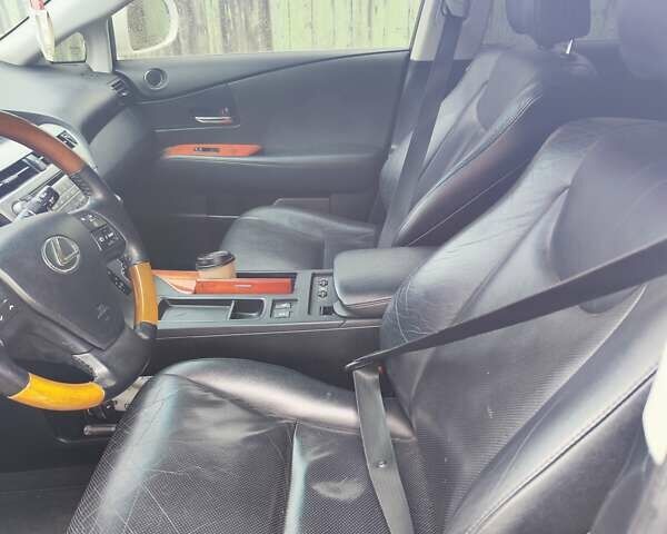 Лексус РХ, объемом двигателя 3.5 л и пробегом 200 тыс. км за 16000 $, фото 8 на Automoto.ua