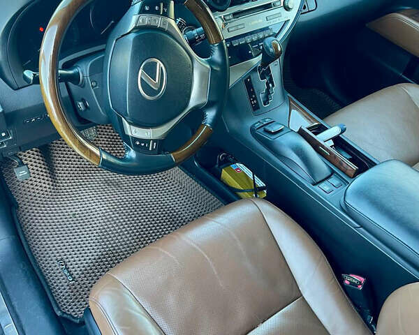 Лексус РХ, объемом двигателя 3.5 л и пробегом 180 тыс. км за 18000 $, фото 7 на Automoto.ua