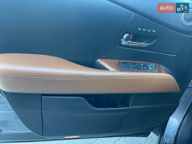 Лексус РХ, объемом двигателя 3.5 л и пробегом 180 тыс. км за 18000 $, фото 20 на Automoto.ua