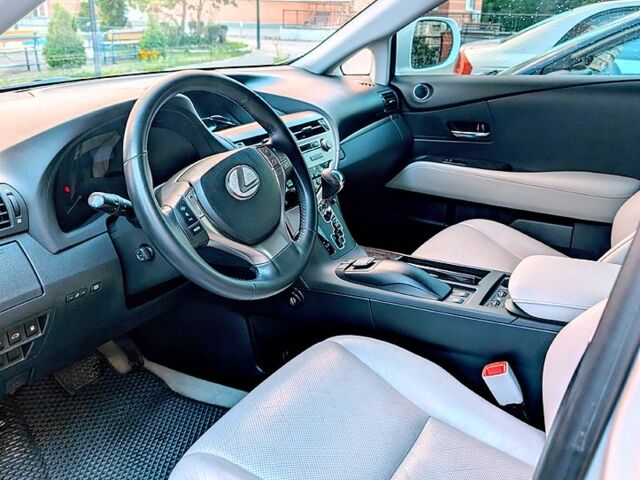 Лексус РХ, объемом двигателя 3.5 л и пробегом 117 тыс. км за 24200 $, фото 5 на Automoto.ua
