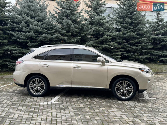 Лексус РХ, объемом двигателя 3.46 л и пробегом 126 тыс. км за 19000 $, фото 7 на Automoto.ua
