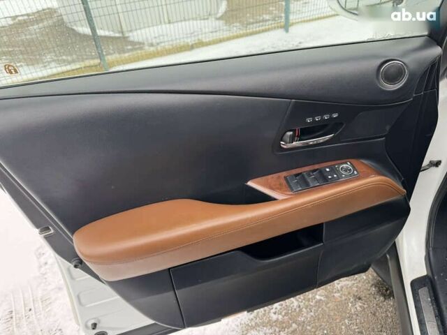 Лексус РХ, объемом двигателя 3.5 л и пробегом 333 тыс. км за 18990 $, фото 11 на Automoto.ua