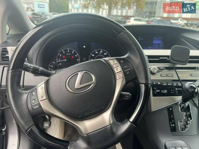 Лексус РХ, объемом двигателя 3.46 л и пробегом 96 тыс. км за 20999 $, фото 6 на Automoto.ua
