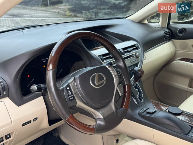 Лексус РХ, об'ємом двигуна 3.46 л та пробігом 126 тис. км за 21900 $, фото 18 на Automoto.ua