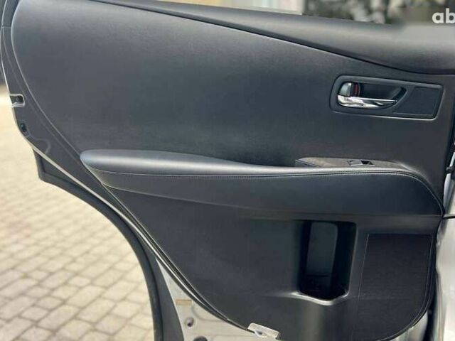 Лексус РХ, объемом двигателя 3.5 л и пробегом 175 тыс. км за 17900 $, фото 17 на Automoto.ua