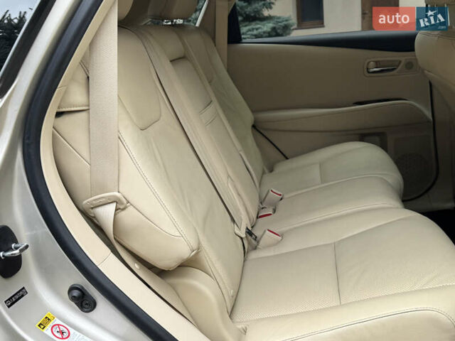 Лексус РХ, об'ємом двигуна 3.46 л та пробігом 126 тис. км за 21900 $, фото 31 на Automoto.ua