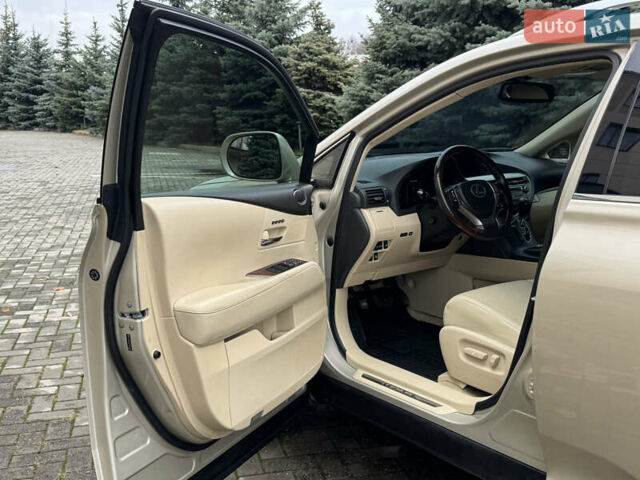 Лексус РХ, об'ємом двигуна 3.46 л та пробігом 126 тис. км за 21900 $, фото 21 на Automoto.ua