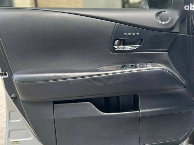Лексус РХ, объемом двигателя 3.5 л и пробегом 175 тыс. км за 17900 $, фото 7 на Automoto.ua