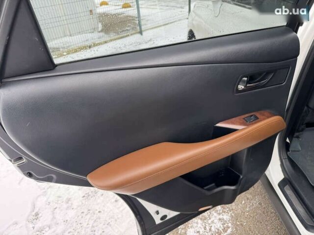 Лексус РХ, объемом двигателя 3.5 л и пробегом 333 тыс. км за 18990 $, фото 22 на Automoto.ua