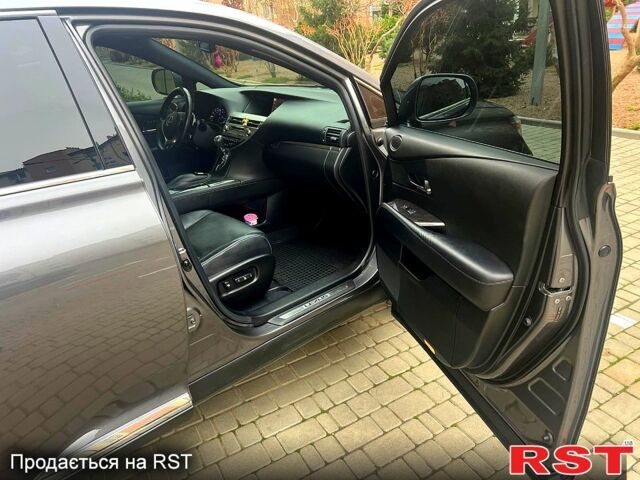 Лексус РХ, объемом двигателя 3.5 л и пробегом 176 тыс. км за 18300 $, фото 9 на Automoto.ua