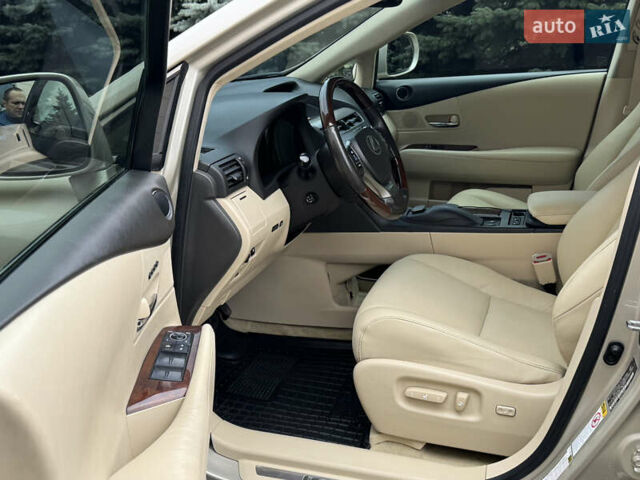 Лексус РХ, об'ємом двигуна 3.46 л та пробігом 126 тис. км за 21900 $, фото 22 на Automoto.ua