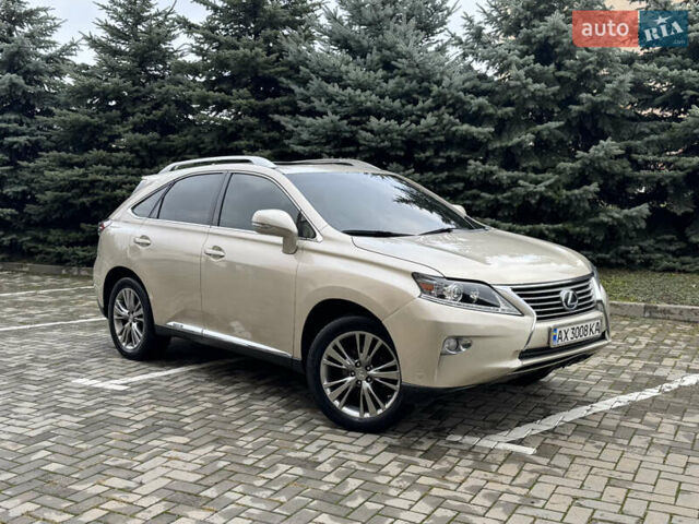Лексус РХ, объемом двигателя 3.46 л и пробегом 126 тыс. км за 19000 $, фото 4 на Automoto.ua