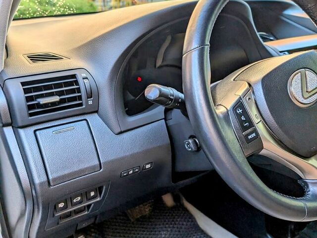 Лексус РХ, объемом двигателя 3.5 л и пробегом 117 тыс. км за 24200 $, фото 6 на Automoto.ua