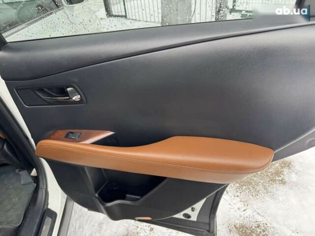 Лексус РХ, объемом двигателя 3.5 л и пробегом 333 тыс. км за 18990 $, фото 28 на Automoto.ua