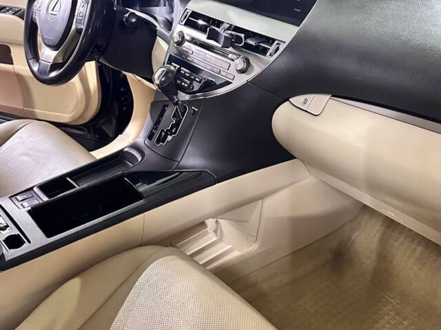 Лексус РХ, об'ємом двигуна 2.7 л та пробігом 160 тис. км за 19999 $, фото 20 на Automoto.ua