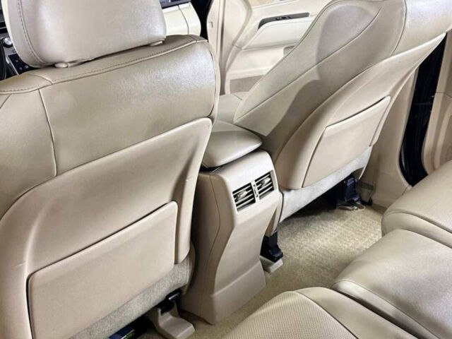 Лексус РХ, объемом двигателя 2.7 л и пробегом 160 тыс. км за 19999 $, фото 14 на Automoto.ua