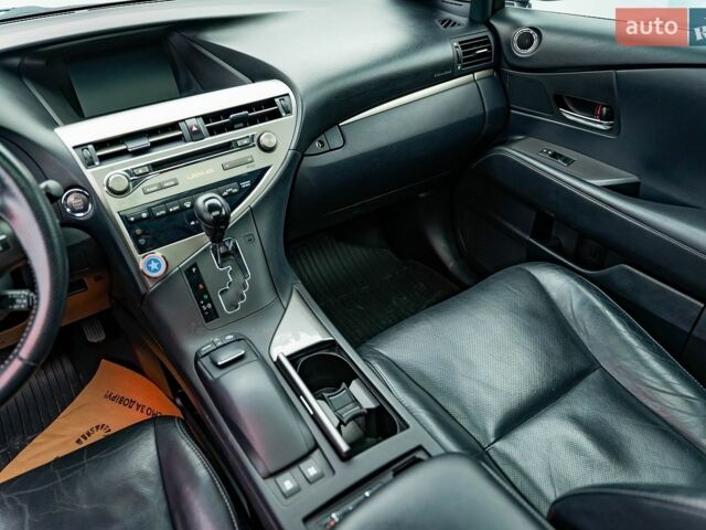 Лексус РХ, объемом двигателя 3.5 л и пробегом 148 тыс. км за 20872 $, фото 14 на Automoto.ua