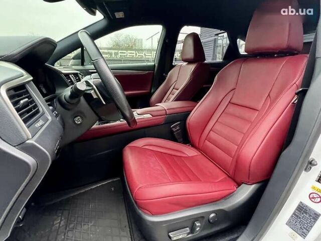 Лексус РХ, об'ємом двигуна 2 л та пробігом 69 тис. км за 31900 $, фото 26 на Automoto.ua