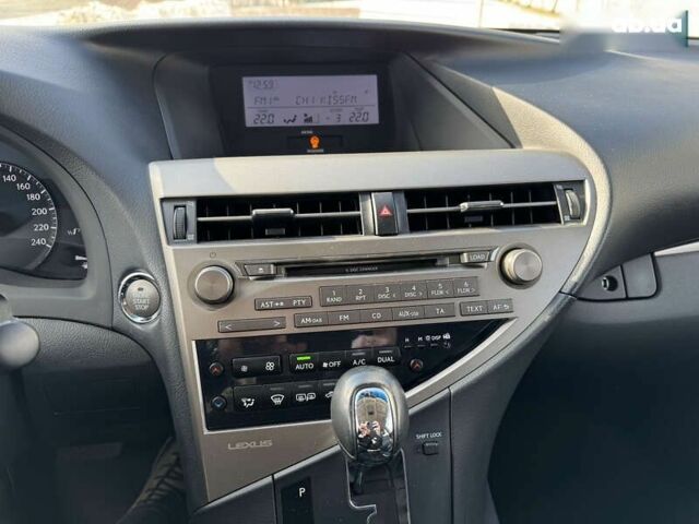 Лексус РХ, об'ємом двигуна 2.7 л та пробігом 83 тис. км за 25790 $, фото 23 на Automoto.ua