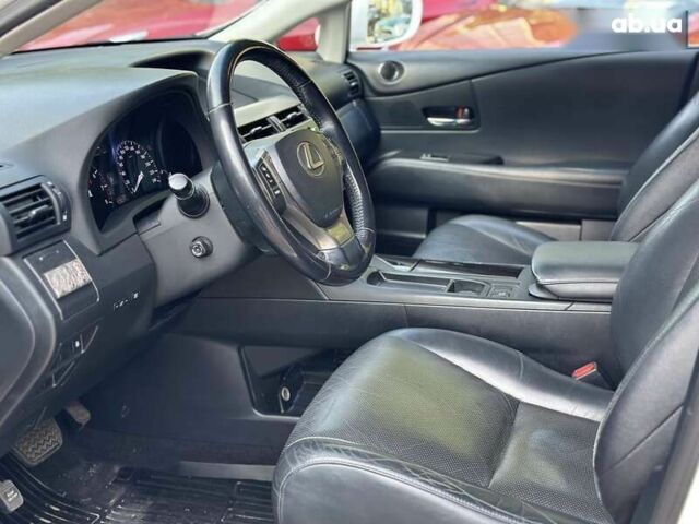 Лексус РХ, объемом двигателя 2.7 л и пробегом 147 тыс. км за 21000 $, фото 14 на Automoto.ua