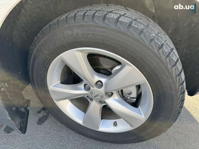 Лексус РХ, об'ємом двигуна 2.7 л та пробігом 83 тис. км за 25790 $, фото 15 на Automoto.ua