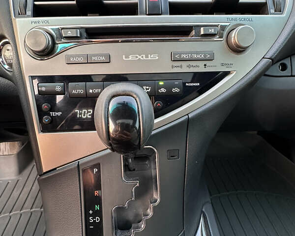 Лексус РХ, об'ємом двигуна 3.46 л та пробігом 116 тис. км за 23500 $, фото 15 на Automoto.ua