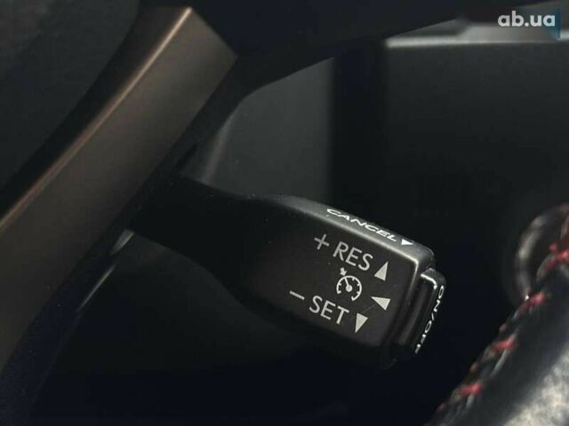 Лексус РХ, об'ємом двигуна 2 л та пробігом 173 тис. км за 27999 $, фото 15 на Automoto.ua