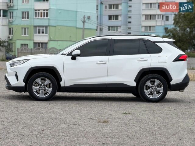 Лексус РХ, объемом двигателя 2 л и пробегом 149 тыс. км за 25900 $, фото 17 на Automoto.ua
