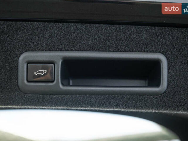 Лексус РХ, объемом двигателя 2 л и пробегом 135 тыс. км за 34500 $, фото 24 на Automoto.ua