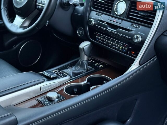 Лексус РХ, об'ємом двигуна 3.46 л та пробігом 169 тис. км за 24900 $, фото 36 на Automoto.ua