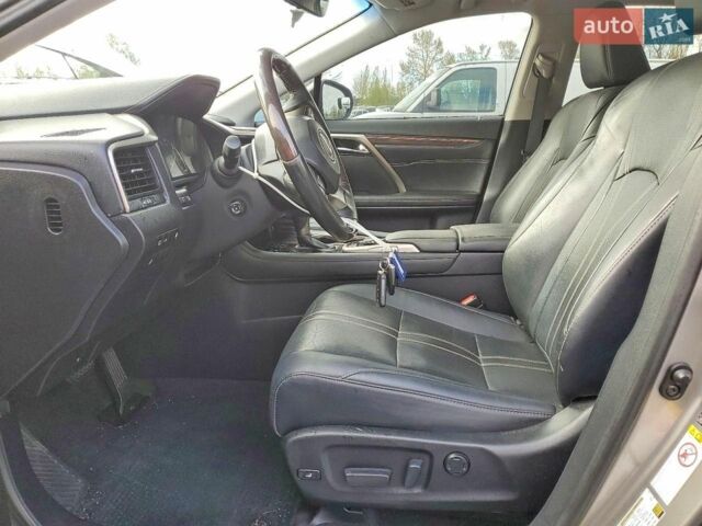 Лексус РХ, об'ємом двигуна 3.46 л та пробігом 101 тис. км за 13000 $, фото 6 на Automoto.ua