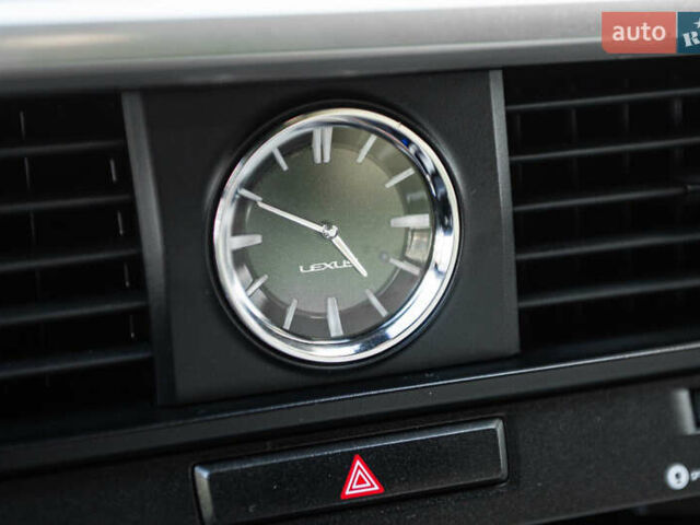 Лексус РХ, объемом двигателя 2 л и пробегом 135 тыс. км за 34500 $, фото 39 на Automoto.ua