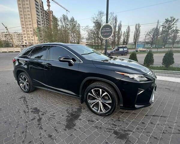 Лексус РХ, объемом двигателя 2 л и пробегом 80 тыс. км за 34500 $, фото 2 на Automoto.ua