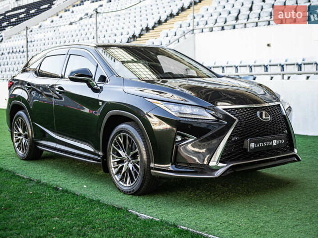 Лексус РХ, объемом двигателя 2 л и пробегом 135 тыс. км за 34500 $, фото 2 на Automoto.ua