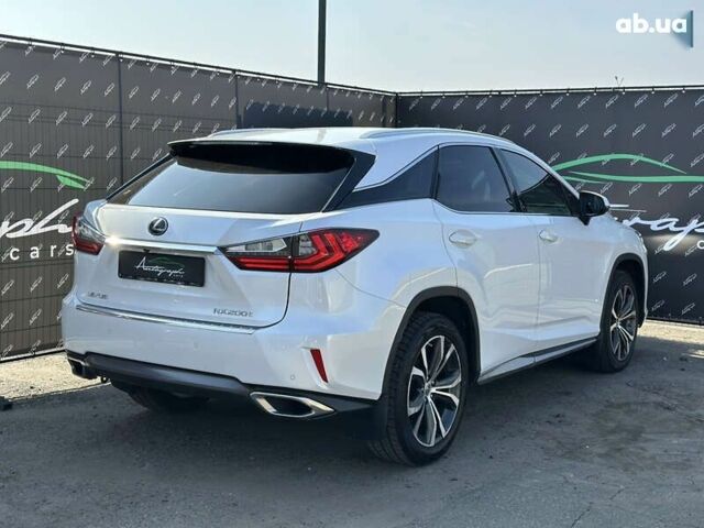 Лексус РХ, объемом двигателя 2 л и пробегом 69 тыс. км за 33500 $, фото 1 на Automoto.ua