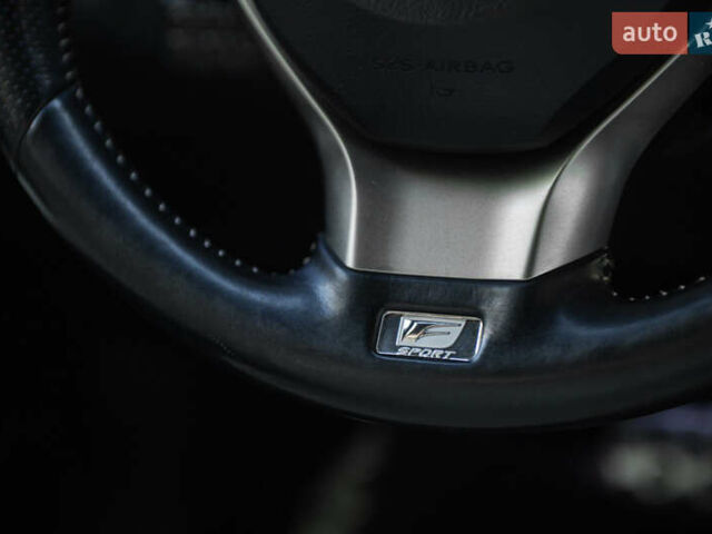 Лексус РХ, объемом двигателя 2 л и пробегом 135 тыс. км за 34500 $, фото 45 на Automoto.ua