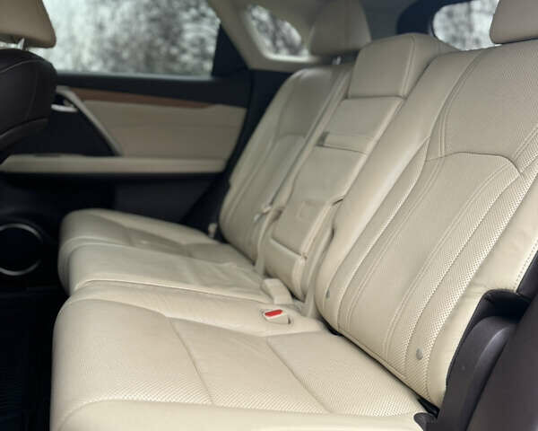 Лексус РХ, об'ємом двигуна 3.5 л та пробігом 89 тис. км за 29900 $, фото 7 на Automoto.ua
