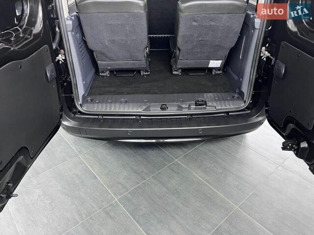 Лексус РХ, объемом двигателя 2 л и пробегом 149 тыс. км за 25900 $, фото 11 на Automoto.ua