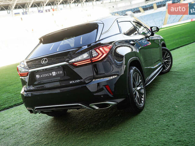 Лексус РХ, объемом двигателя 2 л и пробегом 135 тыс. км за 34500 $, фото 14 на Automoto.ua