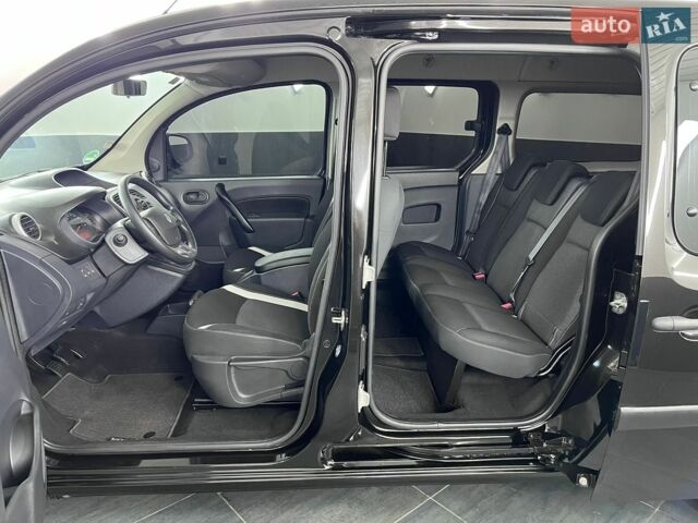 Лексус РХ, объемом двигателя 2 л и пробегом 149 тыс. км за 25900 $, фото 5 на Automoto.ua